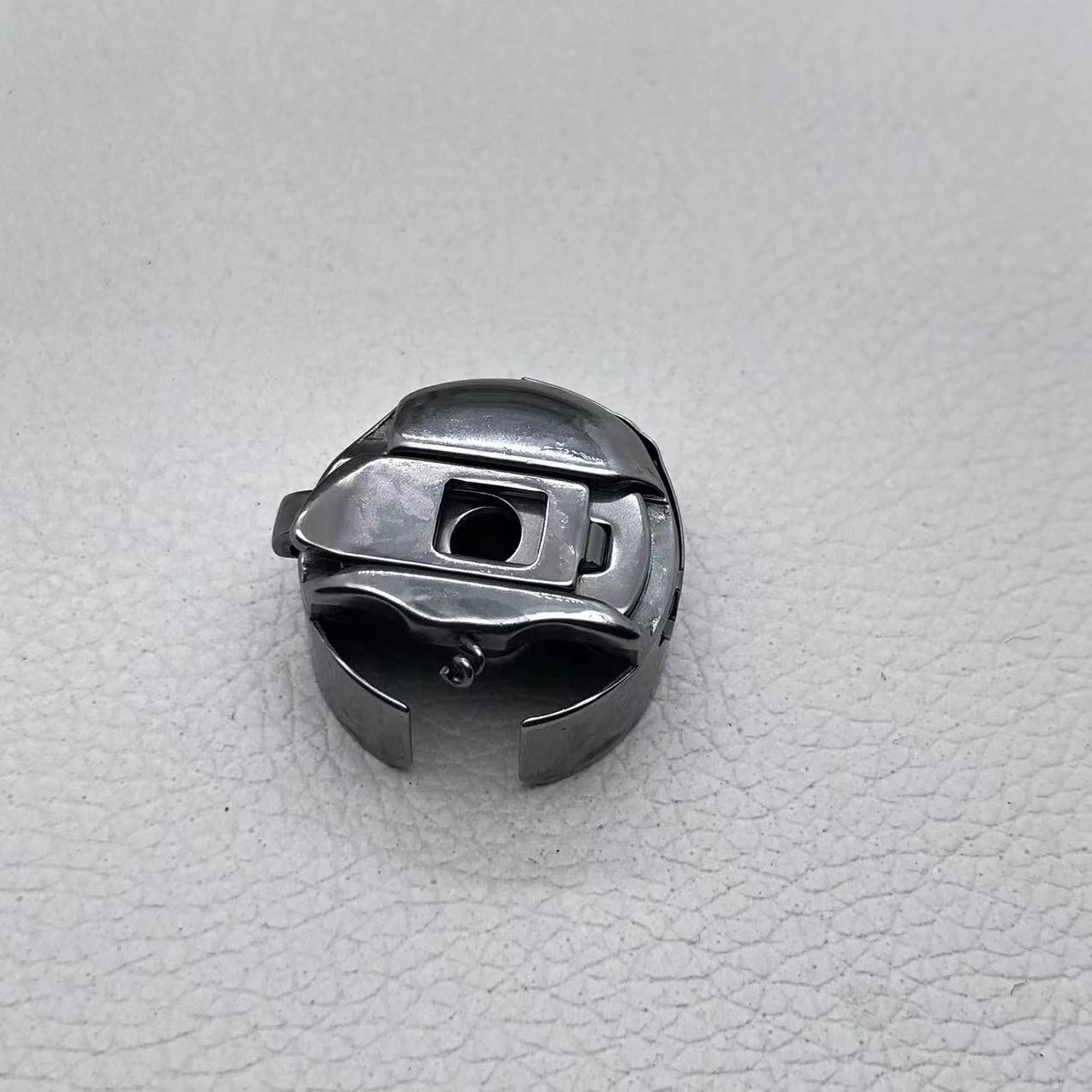 Towa Bobbin Case L